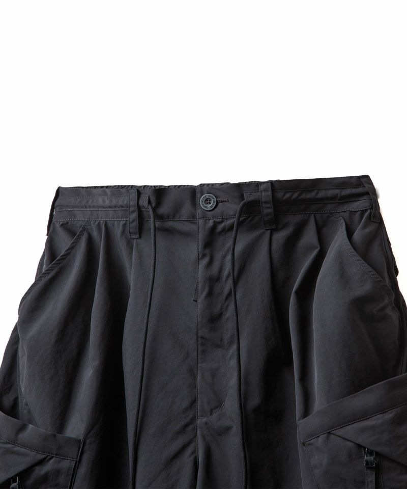 D-STRING UTILITY SHORTS