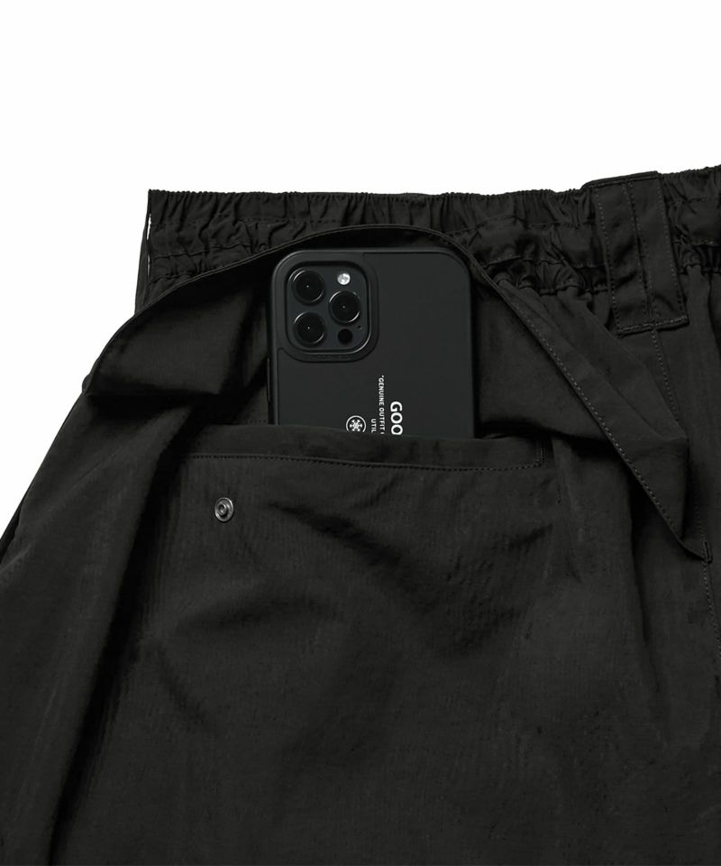 D-STRING UTILITY SHORTS