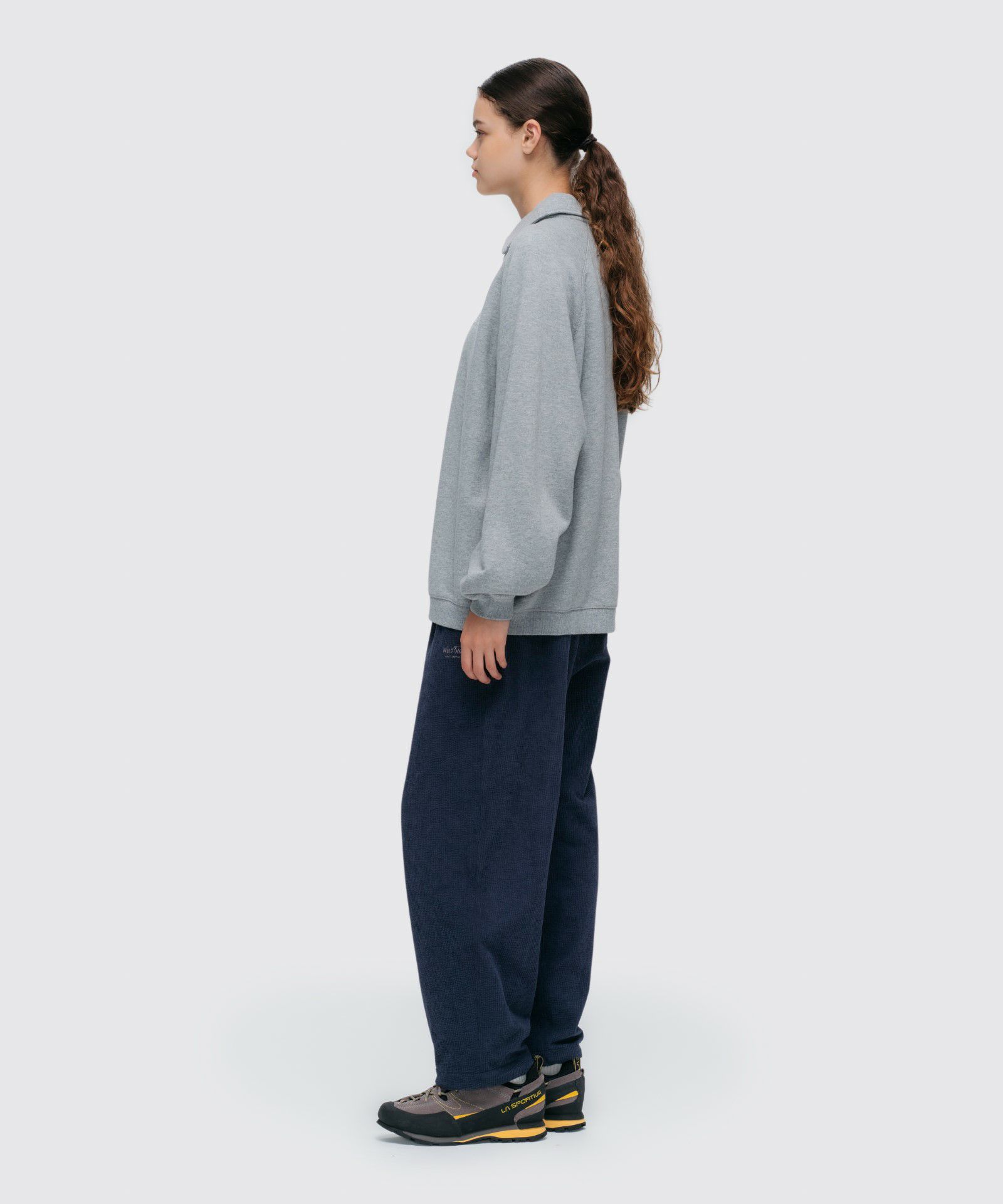 コーデュロイラックスパンツ│CORDUROY LAX PANTS