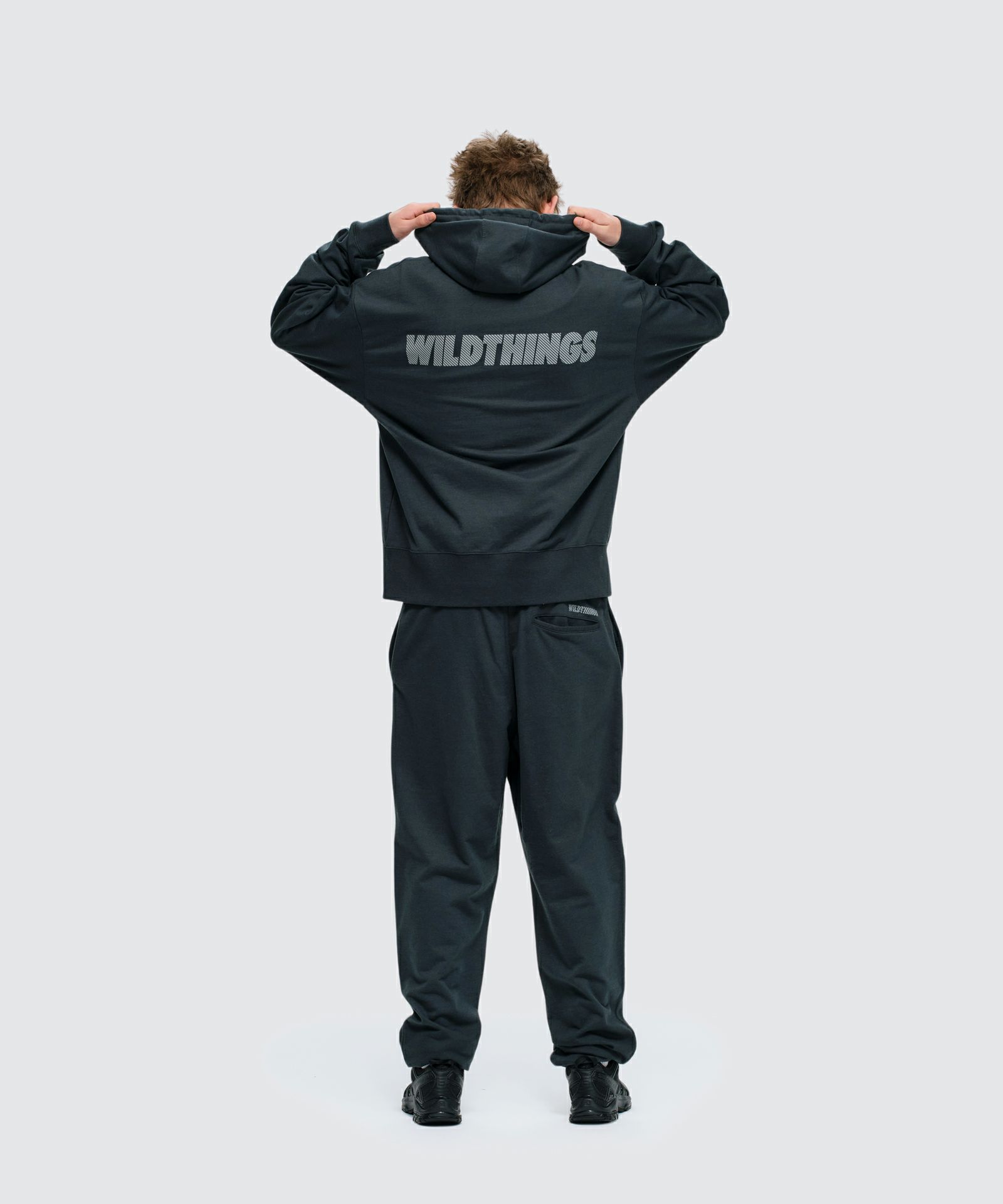 トレーニングスウェットパーカー│TRAINING SWEAT PARKA ワイルドシングス